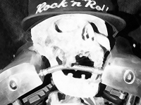 Sex & drugs & Rock 'n Doll